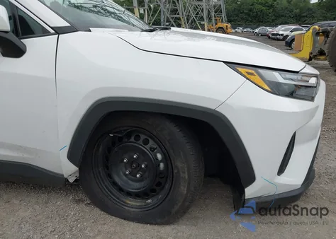 2024 Toyota Rav4 Le z USA, uszkodzony, nr VIN 2T3G1RFV3RC463800